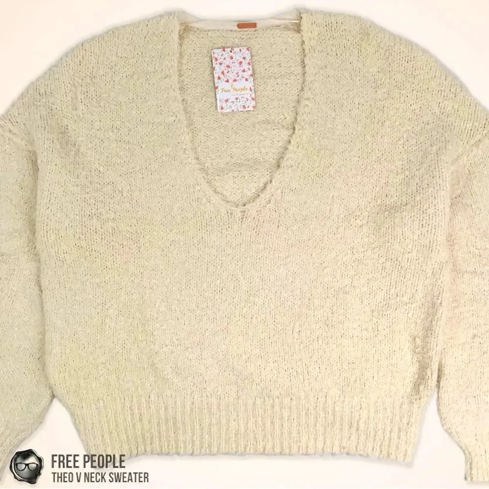 FREE PEOPLE THEO V NECK SWEATER IN CREAM WOMEN’S MEDIUM OVERSIZED SMALL FUZZY